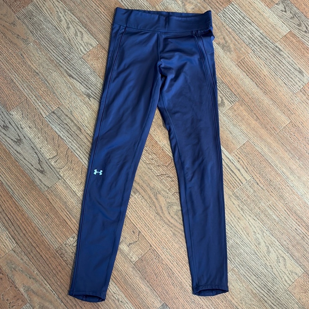 Women’s UA leggings purple size small